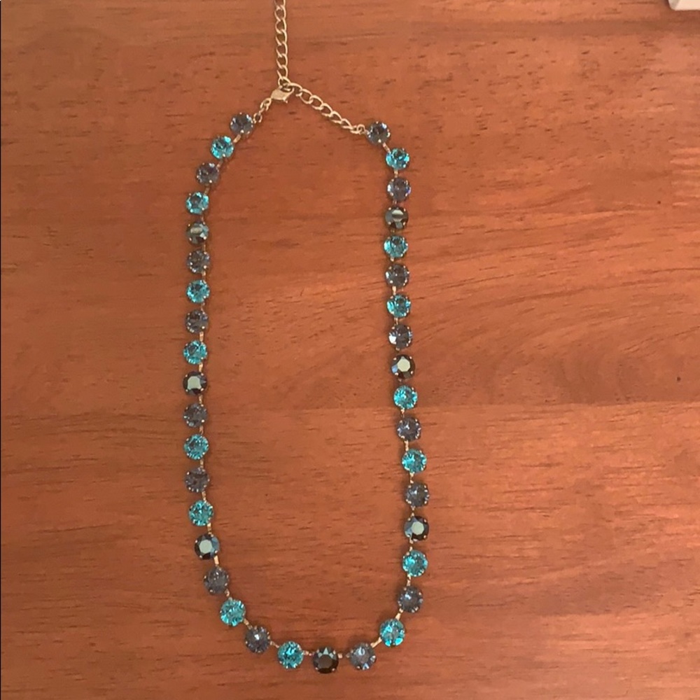 Blue rhinestone necklace